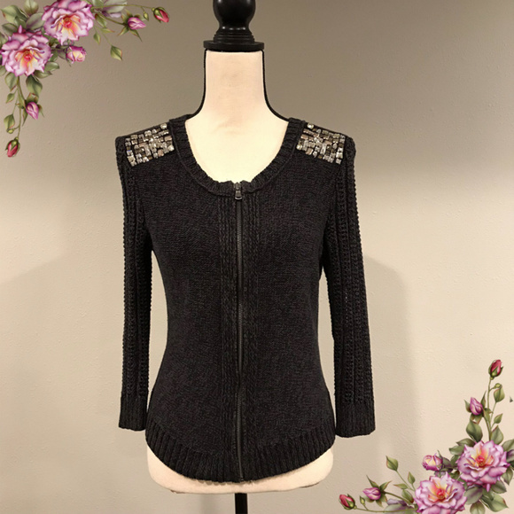 American Eagle Outfitters Sweaters - MAKE AN OFFER ;) Zip up beaded sweater